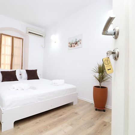 Gaia Vlore Exterior photo
