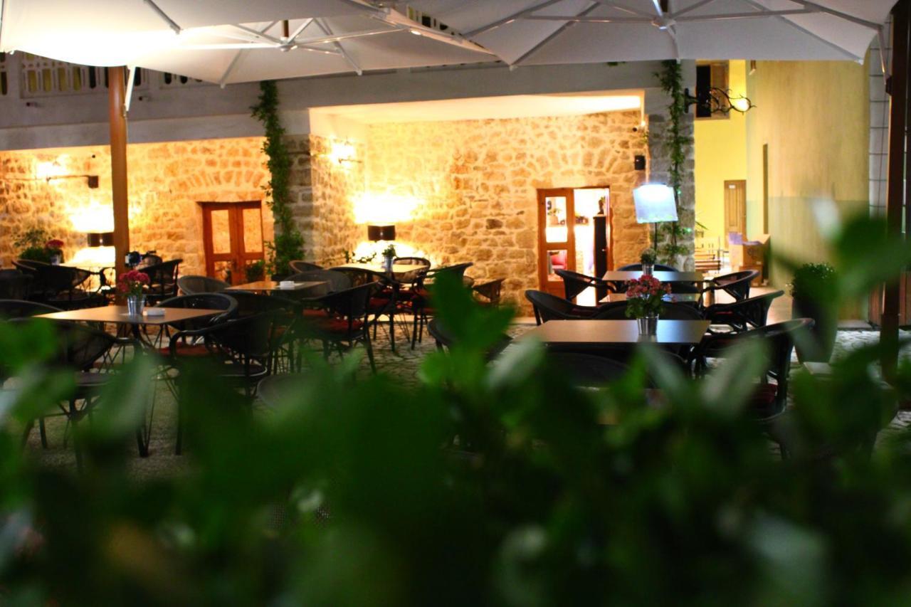 Gaia Vlore Exterior photo